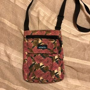 Crossbody Kavu